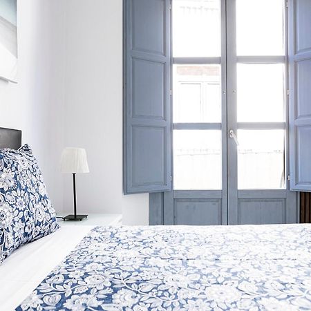 Suites Picasso Málaga Extérieur photo