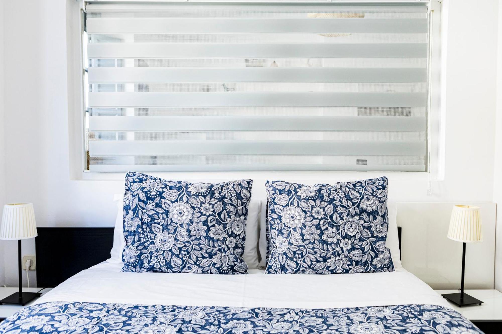 Suites Picasso Málaga Extérieur photo
