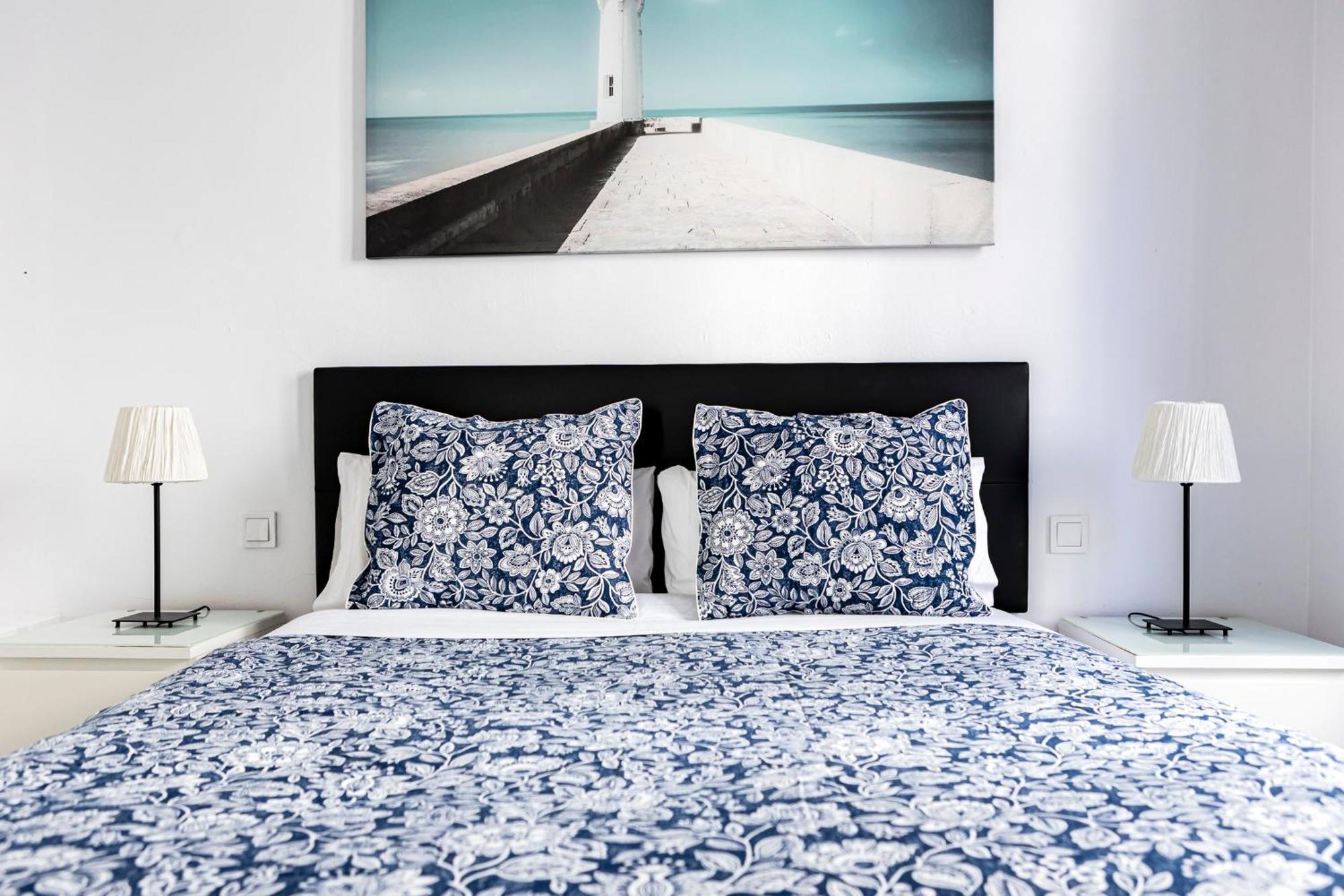 Suites Picasso Málaga Extérieur photo