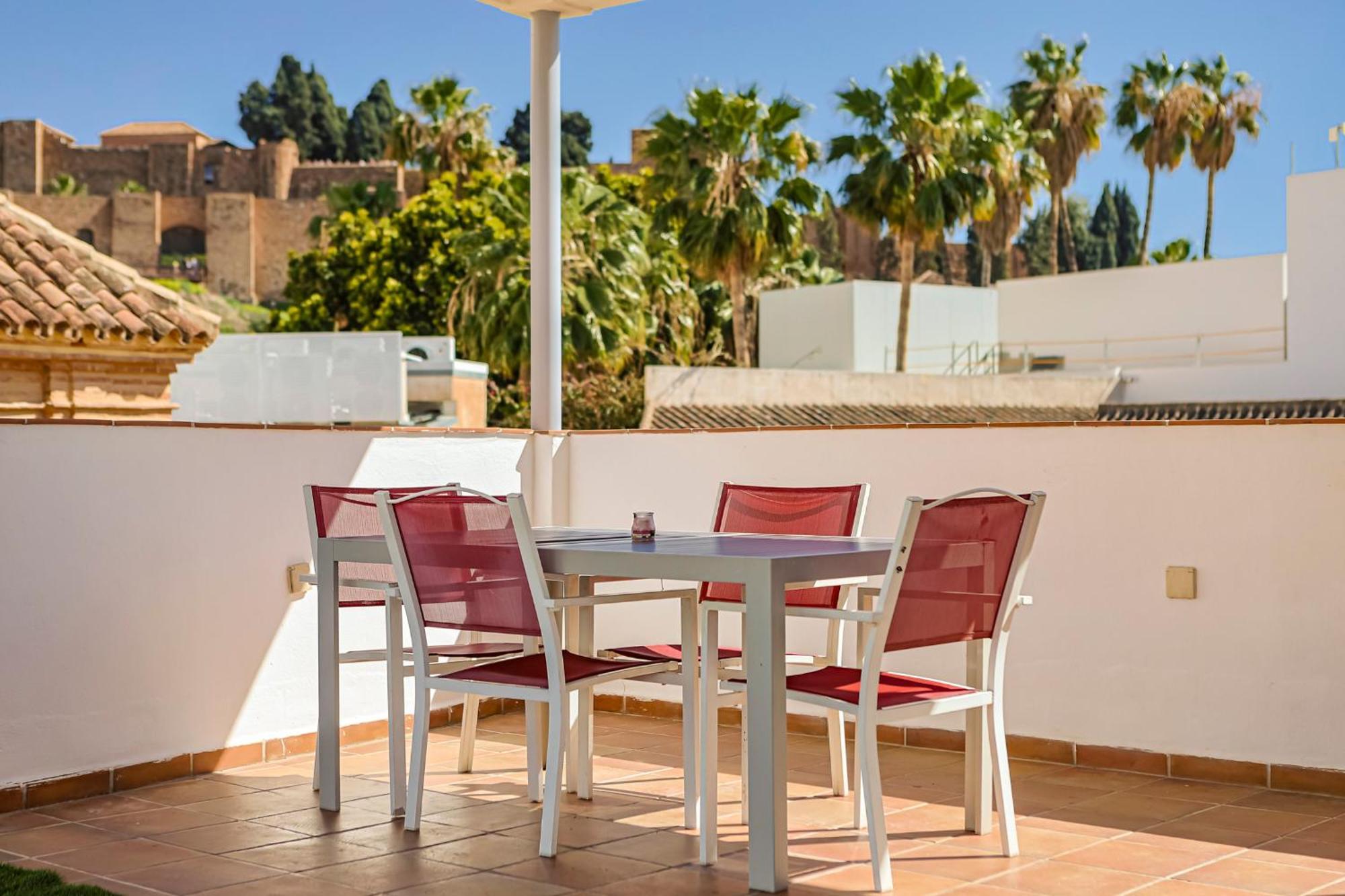 Suites Picasso Málaga Extérieur photo